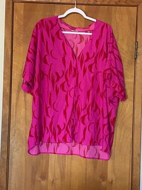 JODIFL Fuchsia and Red Patterned V-Neck Tunic